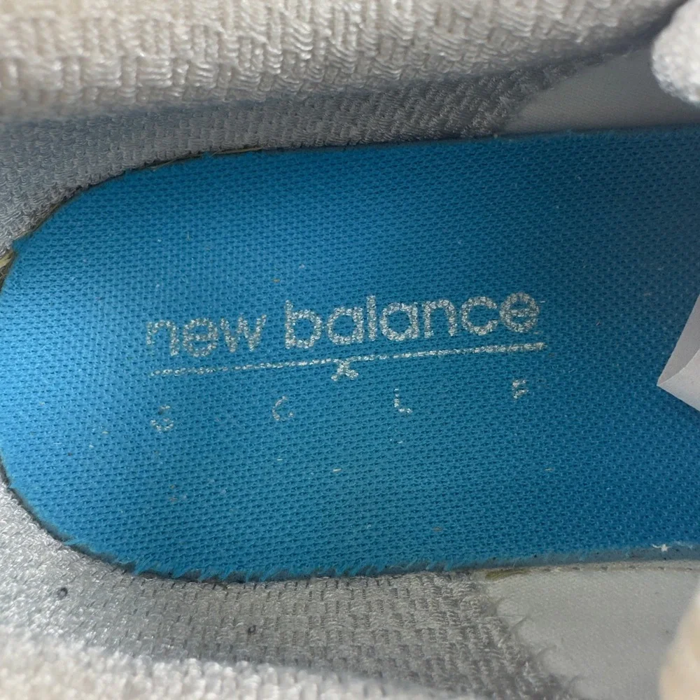 New Balance Minimus Sport‎ Golf Shoes Womens 9 White Spikeless NBGW1001